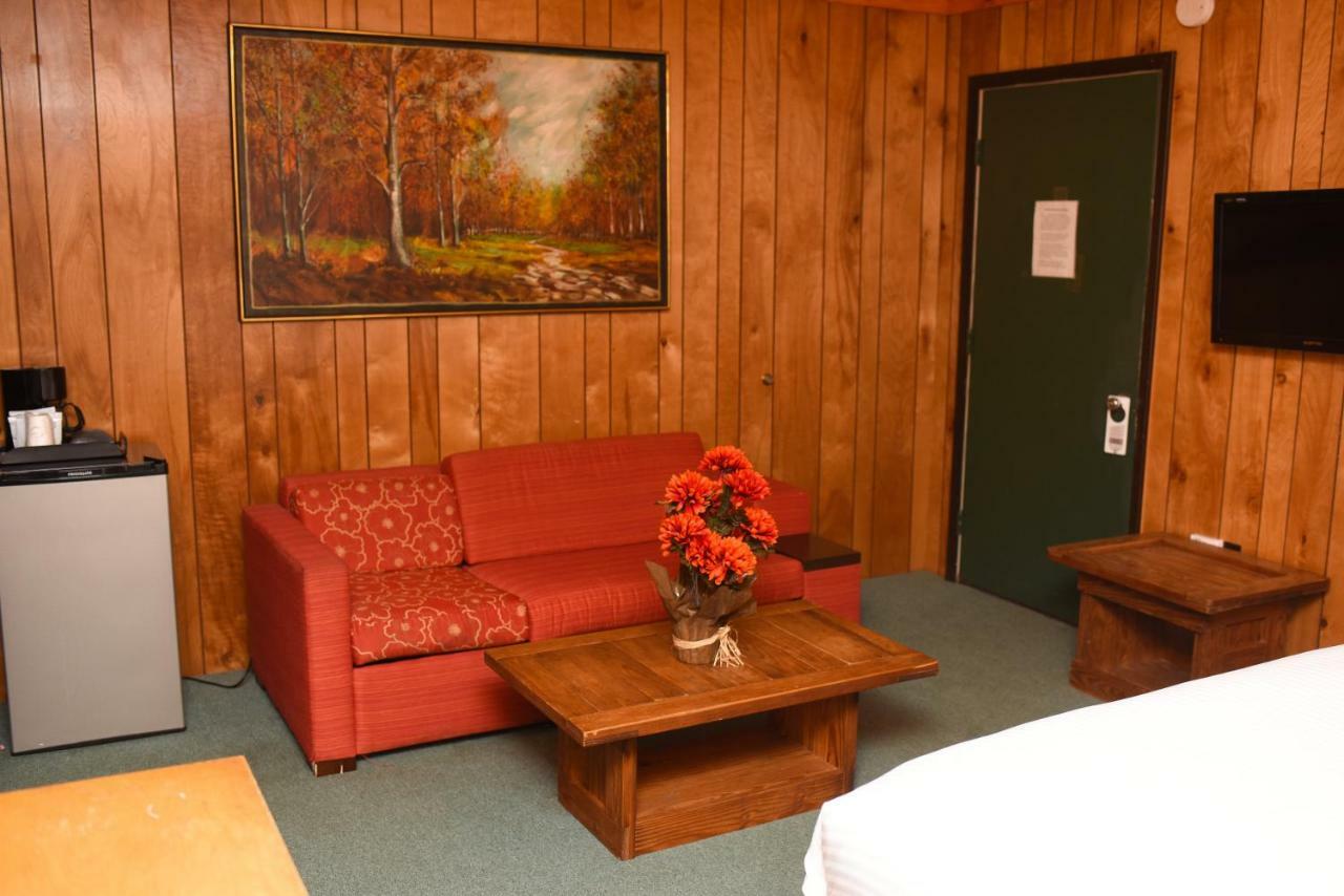 מאונט פוקונו Chestnut Grove Family Resort מראה חיצוני תמונה